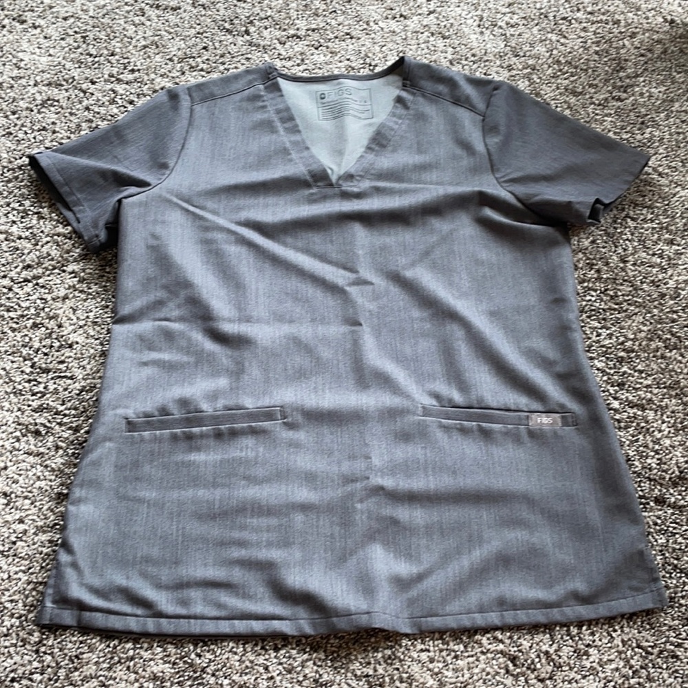 Gray small women’s FIGS scrub top